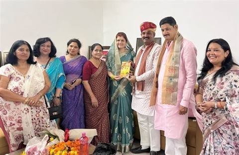 Karyakartas Together
